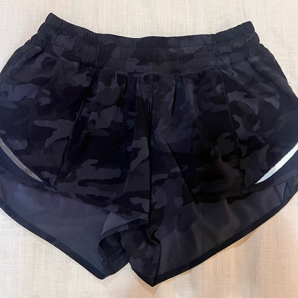Lululemon Athletica Black Camo Athletic Shorts